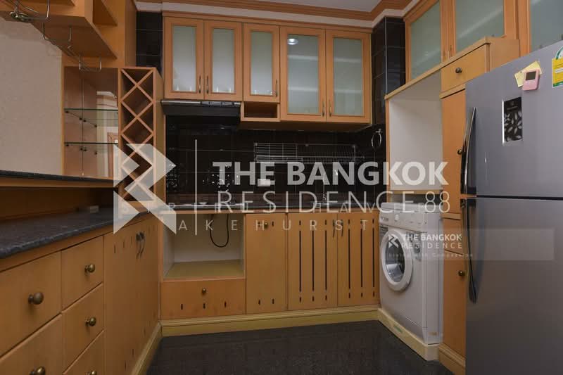 Pathumwan Resort, Bangkok, Phayathai Road, Thanon Phaya Thai, Ratchathewi, Bangkok, 2 Bedrooms, 78 sqm, Condo For Sale, by Sirirut Havee Akehurst, 500313537 - DDproperty.com