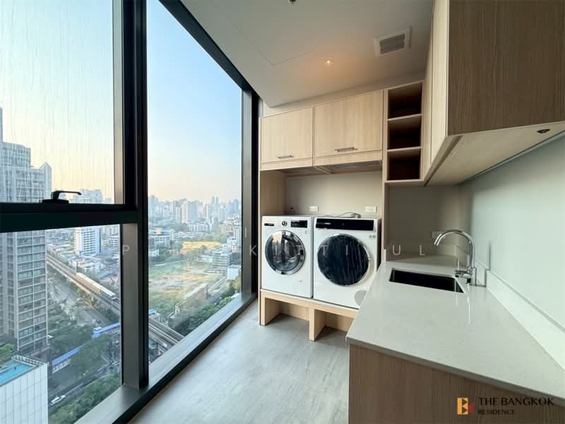 SCOPE Thonglor, Bangkok, SUKHUMVIT ROAD, Phra Kanong, Khlong Toei, Bangkok, 4 Bedrooms, 412 sqm, Condo For Rent, by Nicha Peerakittikul, 500313571 - DDproperty.com