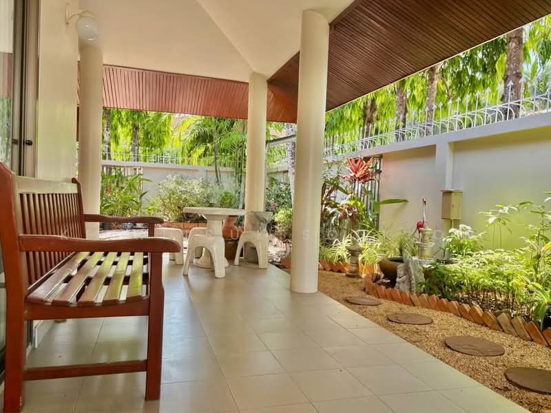4-BR House, Phuket, Ratsada, Muang Phuket, Phuket, 4 Bedrooms, 382 sqm, Single Detached House For Sale, by Keartisuk Sookkow, 500313600 - DDproperty.com