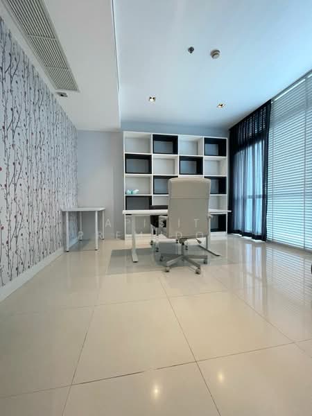 Athenee Residence, Bangkok, 65 Witthayu Road, Lumphini, Pathum Wan, Bangkok, 3 Bedrooms, 224 sqm, Condo For Rent, by Apisit Premudom, 500313602 - DDproperty.com