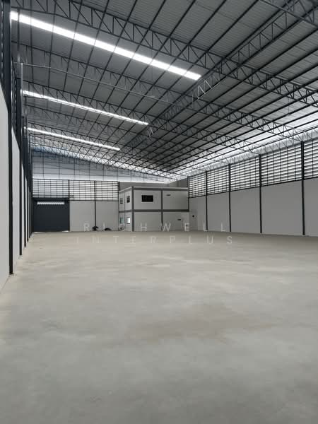 Two adjacent factory/warehouse buildings for rent in Krathum Baen, totaling 4,000 sq.m, Samut Sakhon, Suan Luang, Krathum Baen, Samut Sakhon, , 4,000 sqm, Warehouse/Factory For Rent, by RICHWELL INTERPLUS, 500313636 - DDproperty.com