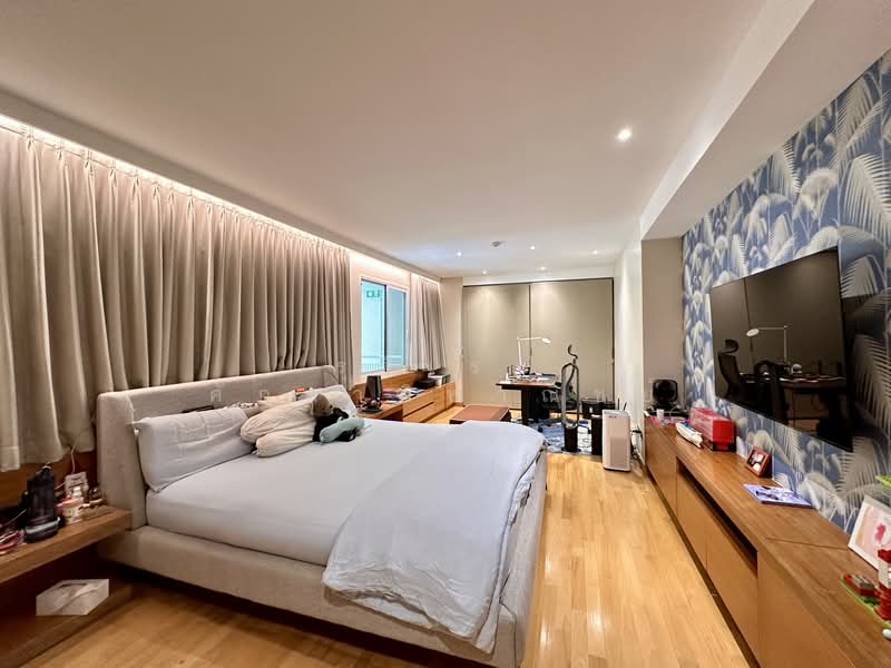 Silver Heritage, Bangkok, 96 Soi Sukhumvit 38, Phra Kanong, Khlong Toei, Bangkok, 4 Bedrooms, 303 sqm, Condo For Sale, by Rujirake Sakdapipanich, 500313659 - DDproperty.com