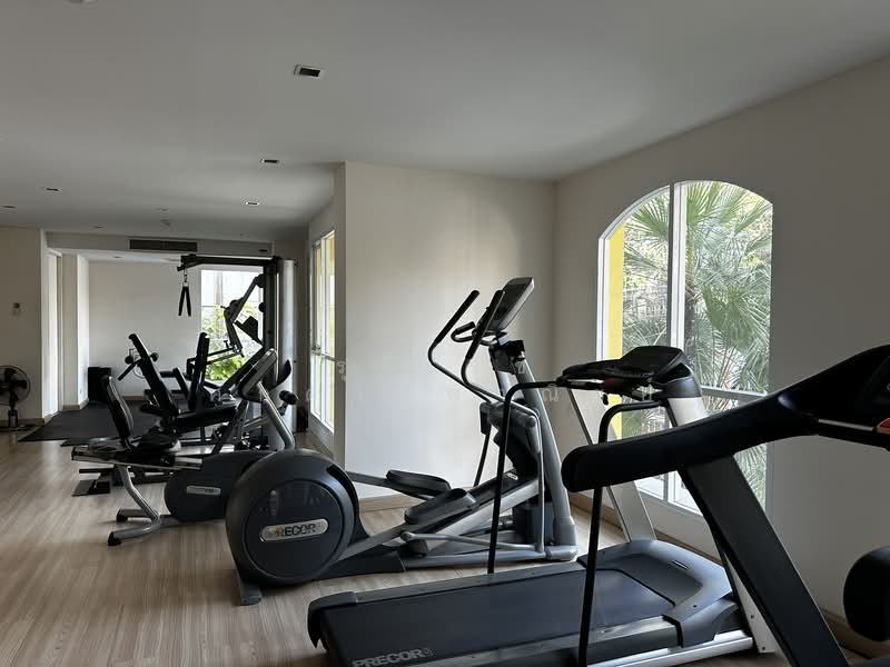 Silver Heritage, Bangkok, 96 Soi Sukhumvit 38, Phra Kanong, Khlong Toei, Bangkok, 4 Bedrooms, 303 sqm, Condo For Sale, by Rujirake Sakdapipanich, 500313659 - DDproperty.com