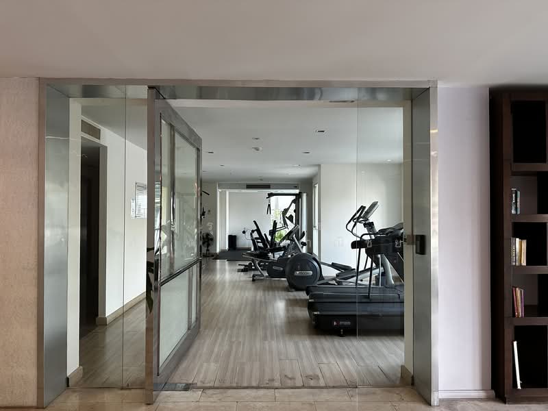Silver Heritage, Bangkok, 96 Soi Sukhumvit 38, Phra Kanong, Khlong Toei, Bangkok, 4 Bedrooms, 303 sqm, Condo For Sale, by Rujirake Sakdapipanich, 500313659 - DDproperty.com