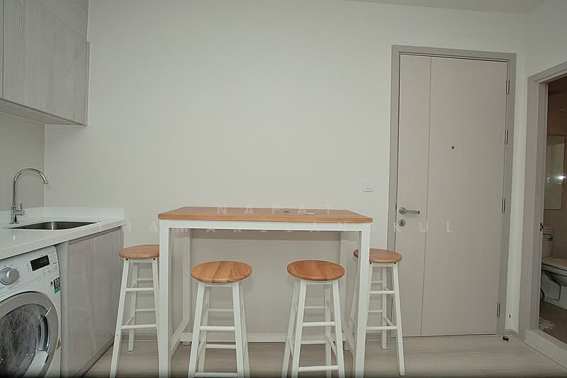 Life Sukhumvit 48, Bangkok, Soi Sukhumvit 48, Phra Kanong, Khlong Toei, Bangkok, 1 Bedroom, 38 sqm, Condo For Rent, by Napat Thamakulangkul, 500313686 - DDproperty.com