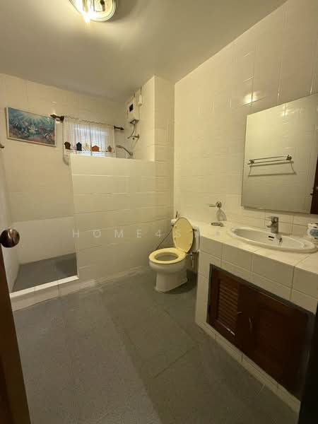 Sriwara Town in Town, Bangkok, Sriwara Road, Phlapphla, Wang Thonglang, Bangkok, 4 Bedrooms, 150 sqm, Townhouse For Sale, by Home4sale, 500313772 - DDproperty.com