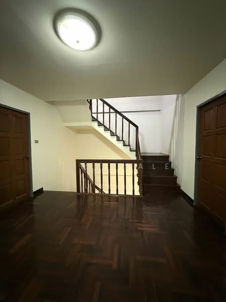Sriwara Town in Town, Bangkok, Sriwara Road, Phlapphla, Wang Thonglang, Bangkok, 4 Bedrooms, 150 sqm, Townhouse For Sale, by Home4sale, 500313772 - DDproperty.com