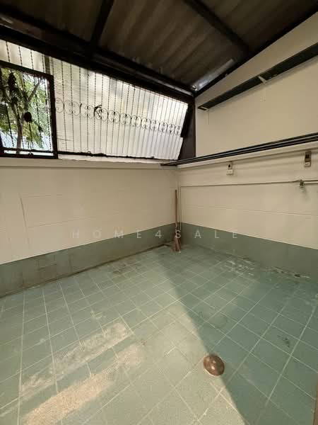 Sriwara Town in Town, Bangkok, Sriwara Road, Phlapphla, Wang Thonglang, Bangkok, 4 Bedrooms, 150 sqm, Townhouse For Sale, by Home4sale, 500313772 - DDproperty.com