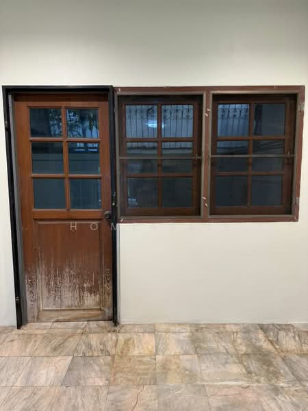 Sriwara Town in Town, Bangkok, Sriwara Road, Phlapphla, Wang Thonglang, Bangkok, 4 Bedrooms, 150 sqm, Townhouse For Sale, by Home4sale, 500313772 - DDproperty.com