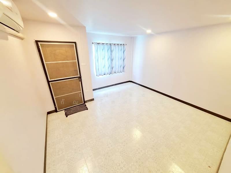 Nakhonthong Park Ville 3, Nonthaburi, Lahan, Bang Bua Thong, Nonthaburi, 2 Bedrooms, 80 sqm, Townhouse For Sale, by กรณวัสส์ กัณฑวัสส์วงส์, 500313809 - DDproperty.com