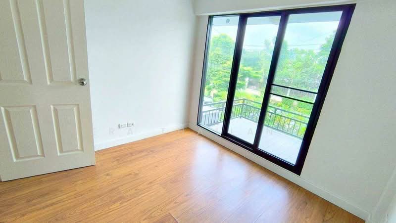 เดอะ วิลล่า รามคำแหง-สุวรรณภูมิ, Bangkok, Min Buri, Bangkok, 3 Bedrooms, 112 sqm, Townhouse For Sale, by ERA Thailand, 500313840 - DDproperty.com