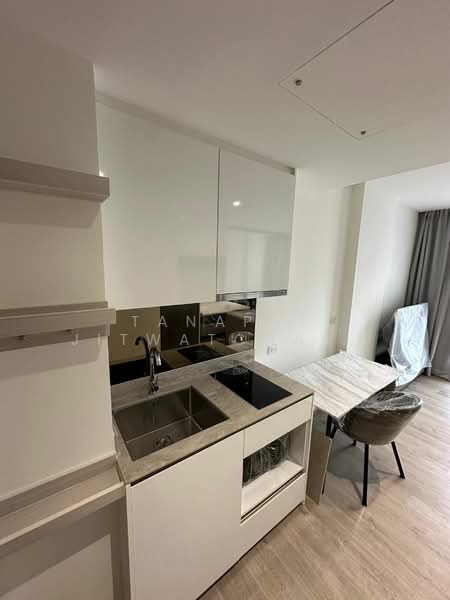 Fynn Asoke, Bangkok, 28 Sukhumvit 10 Alley, Khlong Toei, Bangkok, 1 Bedroom, 32 sqm, Condo For Rent, by Tanapat Jitwatcharakomol, 500313845 - DDproperty.com