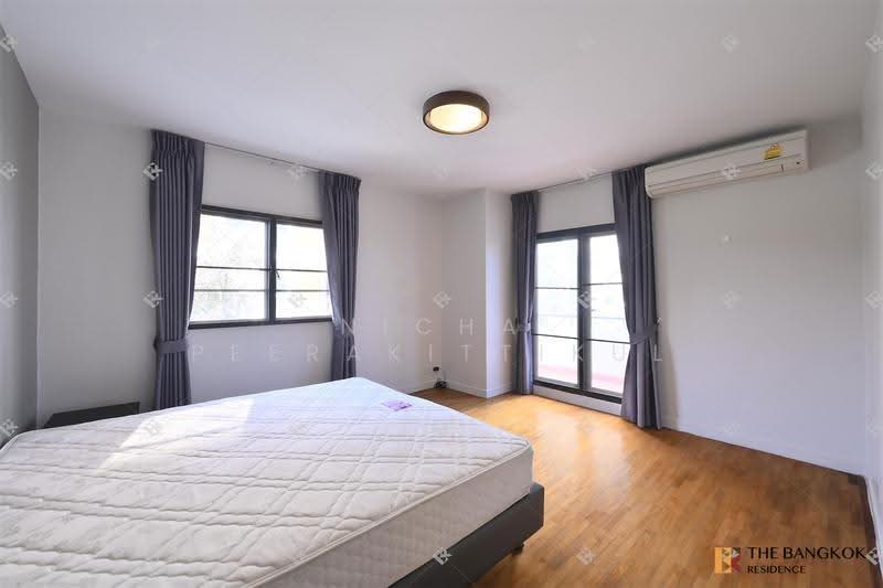 Lily House Mansion, Bangkok, 209 Soi Sukhumvit 31, Khlong Tan Nua, Watthana, Bangkok, 2 Bedrooms, 145 sqm, Condo For Rent, by Nicha Peerakittikul, 500313874 - DDproperty.com