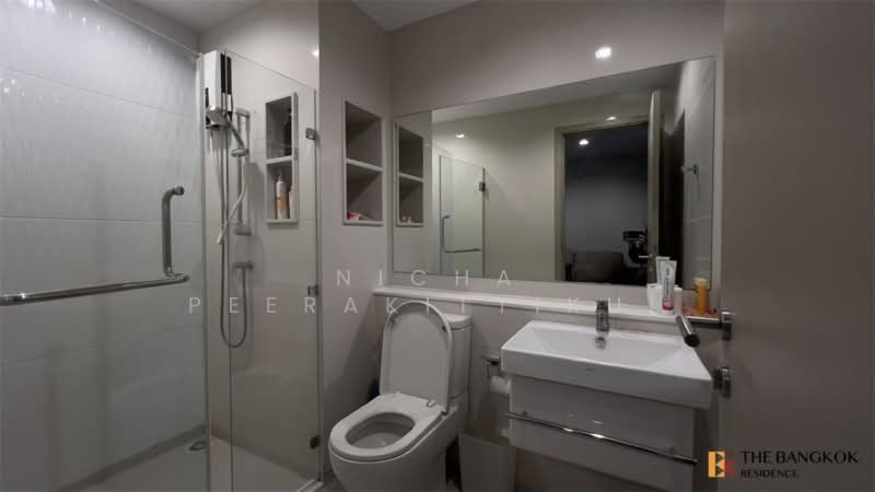 Life Ladprao, Bangkok, 992 Ladprao Road, Jom Phon, Chatuchak, Bangkok, 2 Bedrooms, 50 sqm, Condo For Rent, by Nicha Peerakittikul, 500313896 - DDproperty.com