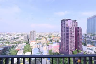 For Rent - Rhythm Ekkamai, Bangkok