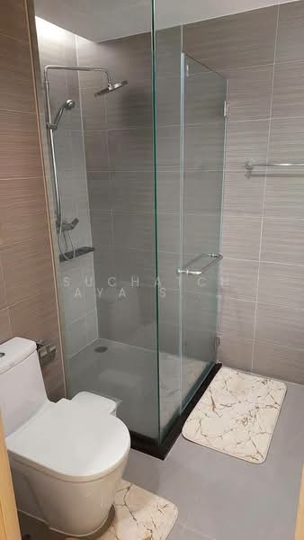 Siri At Sukhumvit, Bangkok, 902 Sukhumvit Road, Phra Kanong, Khlong Toei, Bangkok, 2 Bedrooms, 70 sqm, Condo For Rent, by Suchatchaya Supawachiranant, 500313974 - DDproperty.com