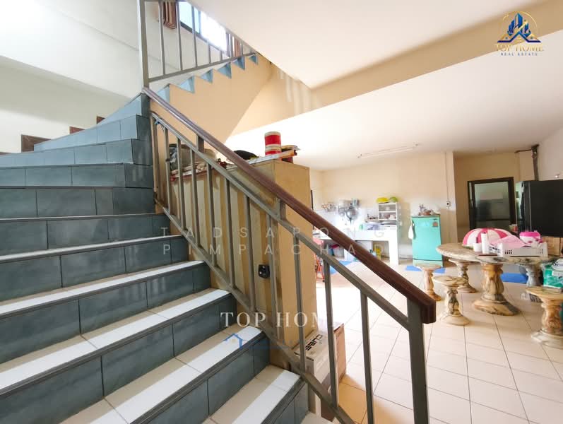 ที่ดินพร้อมอาคารสำนักงาน โกดัง ซอยอักษรลักษณ์, Samut Prakan, Bang Mueng, Muang Samut Prakarn, Samut Prakan, 3 Bedrooms, 905 sqm, Single Detached House For Sale, by Tadsapong Pimpachad, 500314053 - DDproperty.com