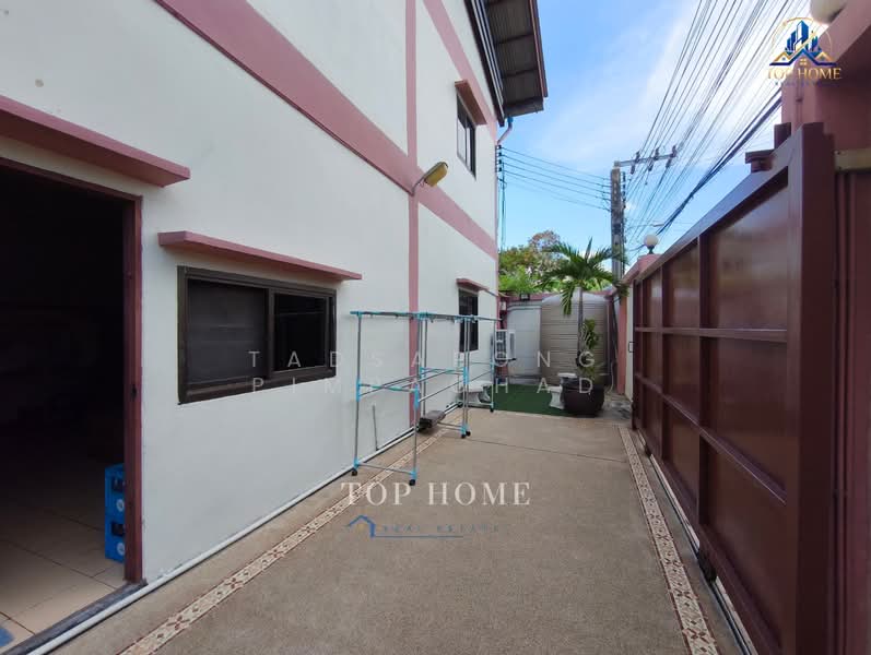 ที่ดินพร้อมอาคารสำนักงาน โกดัง ซอยอักษรลักษณ์, สมุทรปราการ, บางเมือง, เมืองสมุทรปราการ, สมุทรปราการ, 905 ตร.ม., บ้านเดี่ยว ขาย, โดย Tadsapong Pimpachad, 500314053 - DDproperty.com