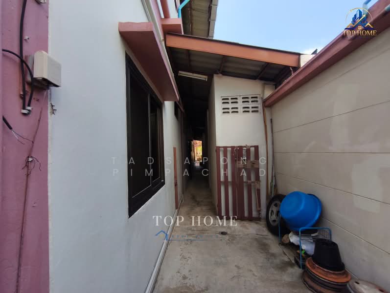 ที่ดินพร้อมอาคารสำนักงาน โกดัง ซอยอักษรลักษณ์, Samut Prakan, Bang Mueng, Muang Samut Prakarn, Samut Prakan, 3 Bedrooms, 905 sqm, Single Detached House For Sale, by Tadsapong Pimpachad, 500314053 - DDproperty.com