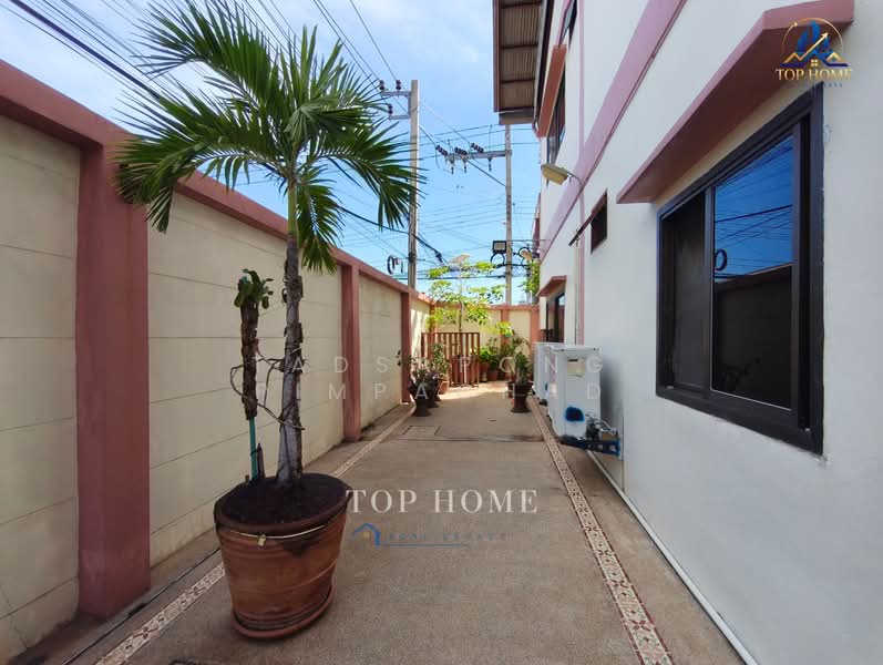 ที่ดินพร้อมอาคารสำนักงาน โกดัง ซอยอักษรลักษณ์, สมุทรปราการ, บางเมือง, เมืองสมุทรปราการ, สมุทรปราการ, 905 ตร.ม., บ้านเดี่ยว ขาย, โดย Tadsapong Pimpachad, 500314053 - DDproperty.com