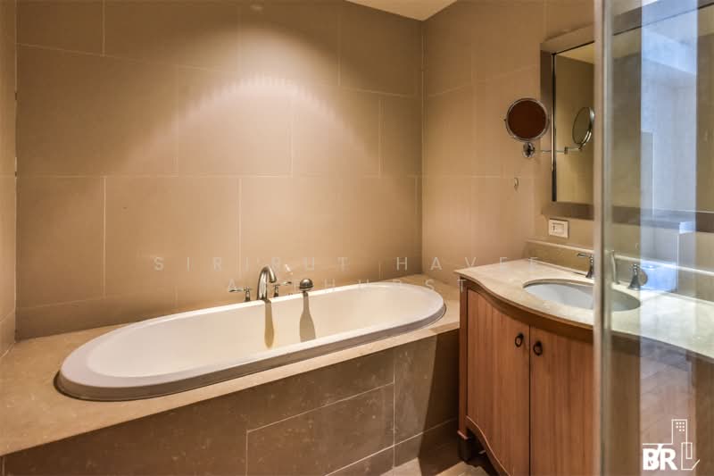 The Empire Place, Bangkok, 88 Narathiwatratchanakharin Road, Thung Maha Mek, Sathon, Bangkok, 1 Bedroom, 65 sqm, Condo For Sale, by Sirirut Havee Akehurst, 500314101 - DDproperty.com