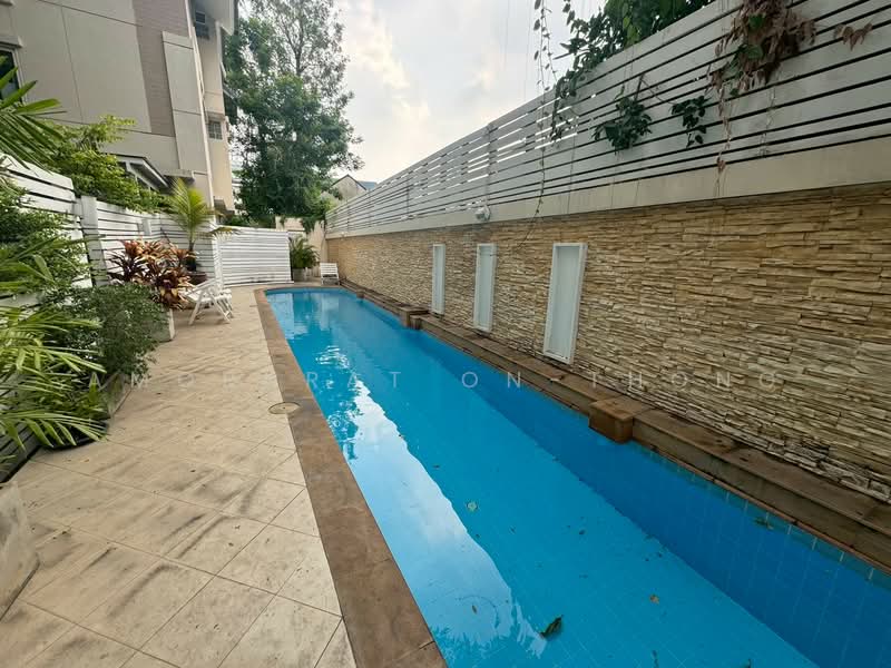 House, Bangkok, Khlong Tan Nua, Watthana, Bangkok, 3 Bedrooms, 370 sqm, Semi-Detached House (Twin House) For Rent, by Amornrat On-Thong, 500314140 - DDproperty.com