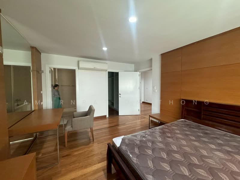 House, Bangkok, Khlong Tan Nua, Watthana, Bangkok, 3 Bedrooms, 370 sqm, Semi-Detached House (Twin House) For Rent, by Amornrat On-Thong, 500314140 - DDproperty.com