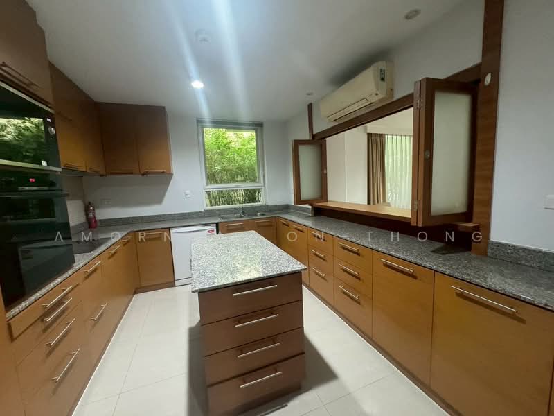House, Bangkok, Khlong Tan Nua, Watthana, Bangkok, 3 Bedrooms, 370 sqm, Semi-Detached House (Twin House) For Rent, by Amornrat On-Thong, 500314140 - DDproperty.com