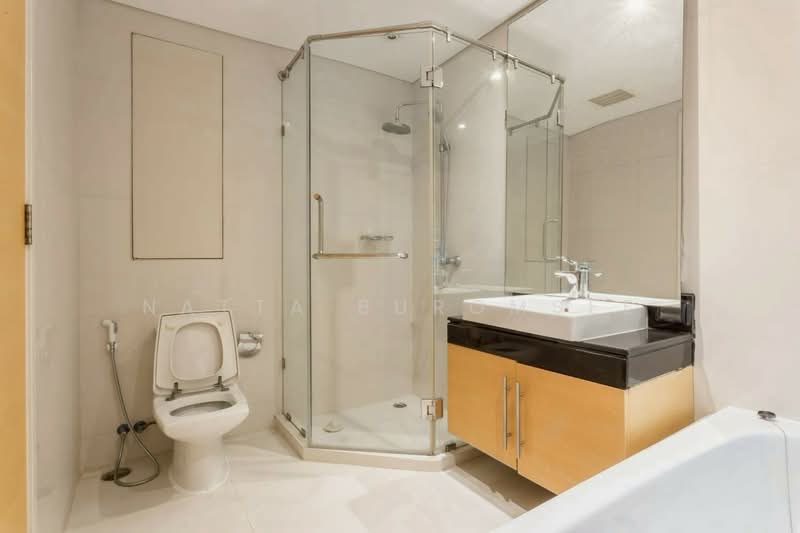 Fullerton Sukhumvit, Bangkok, Sukhumvit Road, Khlong Tan Nua, Watthana, Bangkok, 2 Bedrooms, 96 sqm, Condo For Rent, by Natta Buromsee, 500314162 - DDproperty.com