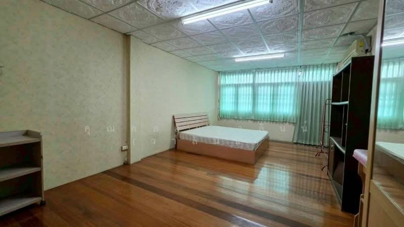อาคารพาณิชย์ 4.5 ชั้น หมู่บ้านยัวร์เฮ้าส์ บางกรวย-ไทรน้อย, Nonthaburi, บางกรวย-ไทรน้อย, Bang Kruai, Nonthaburi, , 300 sqm, Shophouse For Sale, by คุณพลอยวาลินน์ (วาลินน์), 500314201 - DDproperty.com