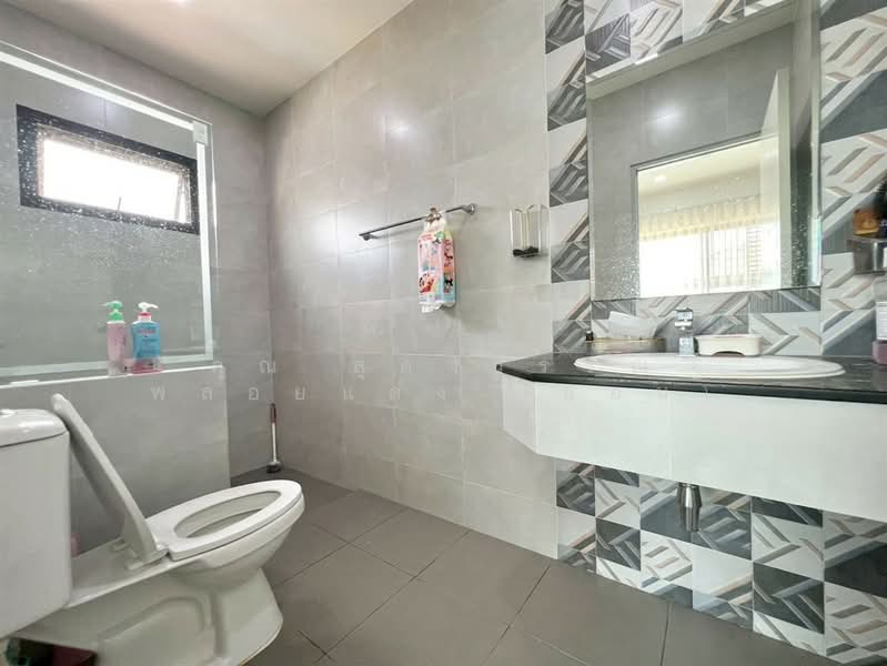 ภูมิชนก พุทธมณฑลสาย 4-5, สมุทรสาคร, ถนนพุทธมณฑลสาย5, อ้อมน้อย, กระทุ่มแบน, สมุทรสาคร, 174 ตร.ม., บ้านเดี่ยว ขาย, โดย คุณ สุดาวรรณ พลอยแดง (แอน), 500314243 - DDproperty.com