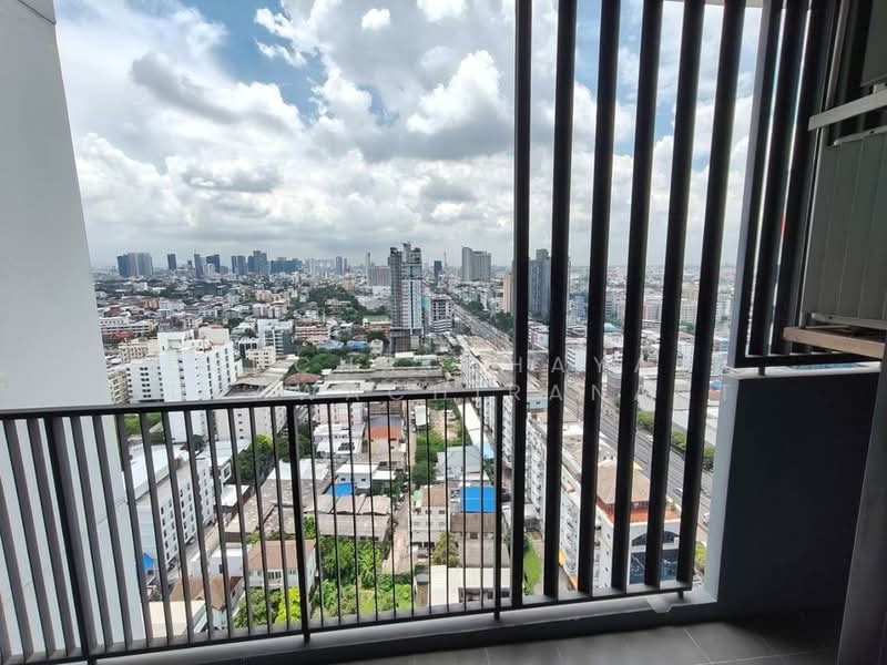 Quinn Ratchada 17, Bangkok, 454 456 Soi Inthara Mari 45, Din Daeng, Bangkok, 1 Bedroom, 45 sqm, Condo For Rent, by Suchatchaya Supawachiranant, 500314286 - DDproperty.com