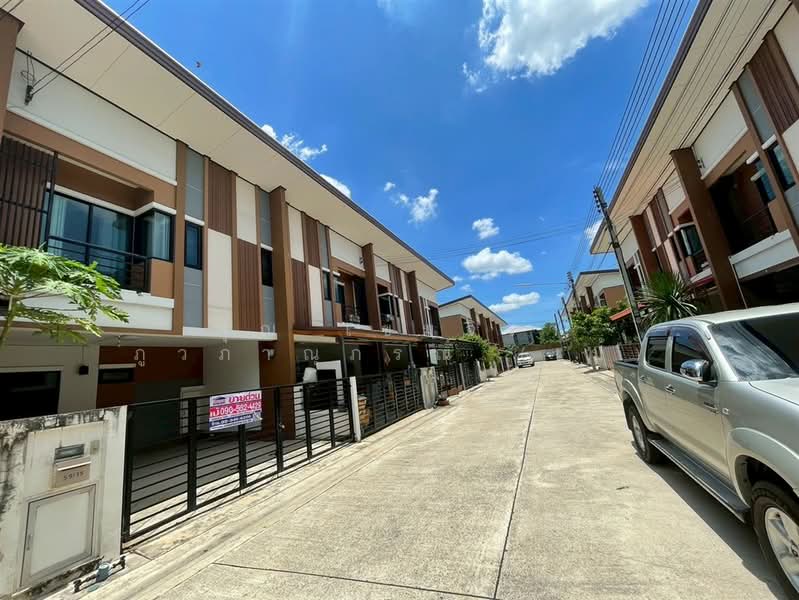 บ้านฟ้าทาวน์นี่ ปิ่นเกล้า-สาย5, นครปฐม, ถนนบางกระทึก3, บางกระทึก, สามพราน, นครปฐม, 100 ตร.ม., ทาวน์เฮ้าส์ ขาย, โดย คุณ เขมจิรา ภูวภาณุภรณ์ (เป้), 500314321 - DDproperty.com