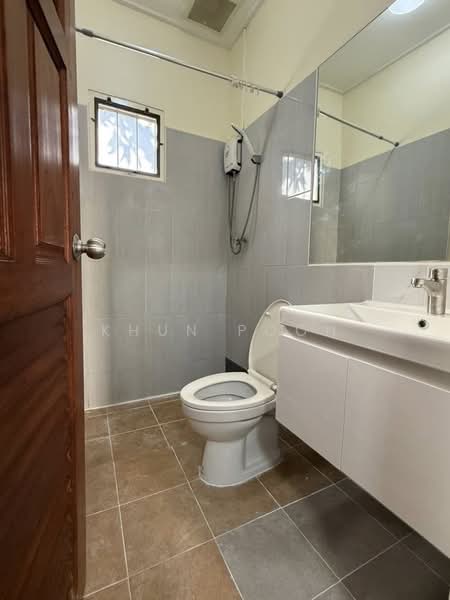 For Rent: Single House near BTS Thong Lo (SPSSR217), Bangkok, สุขุมวิท, Phra Kanong, Khlong Toei, Bangkok, 3 Bedrooms, 160 sqm, Single Detached House For Rent, by Khun Poon, 500314436 - DDproperty.com