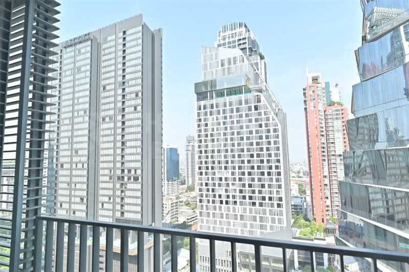 Siri At Sukhumvit, Bangkok, 902 Sukhumvit Road, Phra Kanong, Khlong Toei, Bangkok, 1 Bedroom, 51 sqm, Condo For Rent, by Nicha Peerakittikul, 500314461 - DDproperty.com