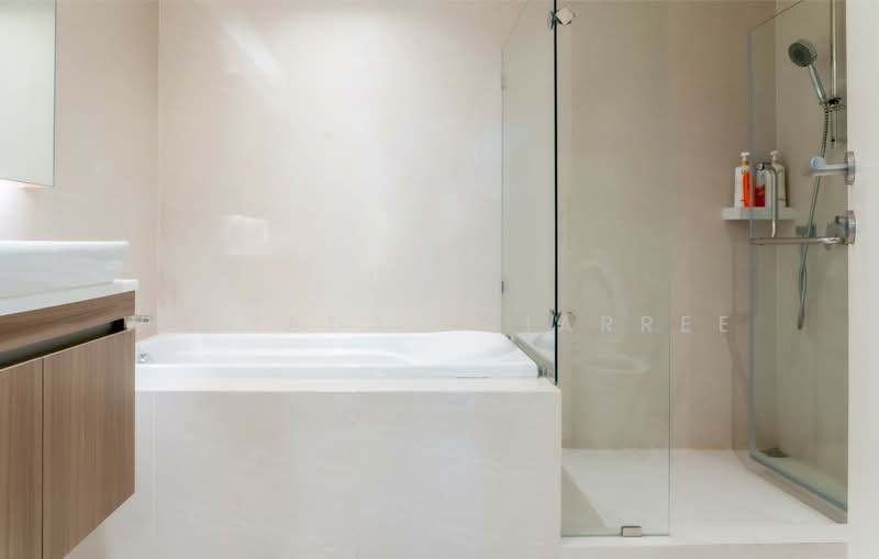 Vtara Sukhumvit 36, Bangkok, 118 Soi Saen Sabai, Phra Kanong, Khlong Toei, Bangkok, 2 Bedrooms, 65 sqm, Condo For Sale, by Withada Jaiarree, 500314471 - DDproperty.com