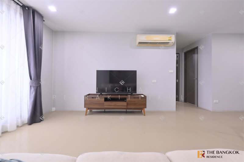 Mirage Sukhumvit 27, Bangkok, 6 Soi Sukhumvit 27, Khlongtoei Nua, Watthana, Bangkok, 1 Bedroom, 50 sqm, Condo For Rent, by Nicha Peerakittikul, 500314485 - DDproperty.com