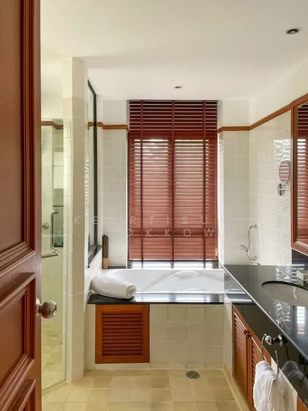 undefined, Phuket, Choeng Thale, Thalang, Phuket, 4 Bedrooms, 450 sqm, Villa For Sale, by Keartisuk Sookkow, 500314497 - DDproperty.com