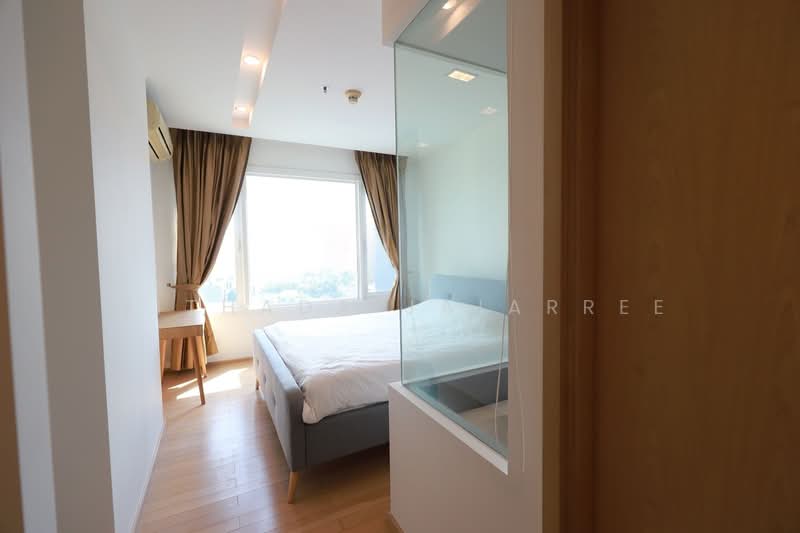Siri At Sukhumvit, Bangkok, 902 Sukhumvit Road, Phra Kanong, Khlong Toei, Bangkok, 2 Bedrooms, 69 sqm, Condo For Rent, by Withada Jaiarree, 500314590 - DDproperty.com
