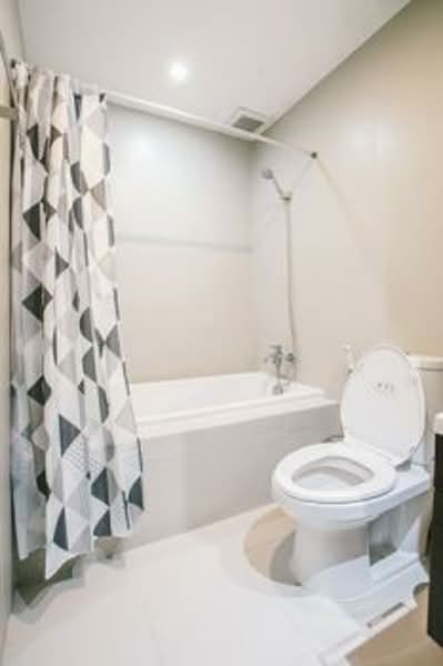 Noble Remix, Bangkok, 772 Soi Sukhumvit 36, Sukhumvit Road, Khong Tan, Khlong Toei, Bangkok, 1 Bedroom, 42 sqm, Condo For Rent, by Somrad Phoopruksachart, 500314626 - DDproperty.com