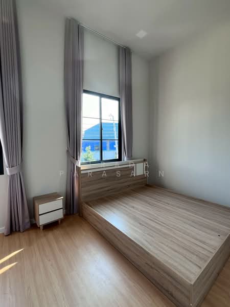 Siri Place Pattanakarn, Bangkok, 207 Soi Chaloem Prakiat Rama 9, Dok Mai, Prawet, Bangkok, 3 Bedrooms, 118 sqm, Townhouse For Rent, by Airada Parasarn, 500314634 - DDproperty.com
