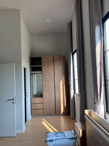 Siri Place Pattanakarn, Bangkok, 207 Soi Chaloem Prakiat Rama 9, Dok Mai, Prawet, Bangkok, 3 Bedrooms, 118 sqm, Townhouse For Rent, by Airada Parasarn, 500314634 - DDproperty.com