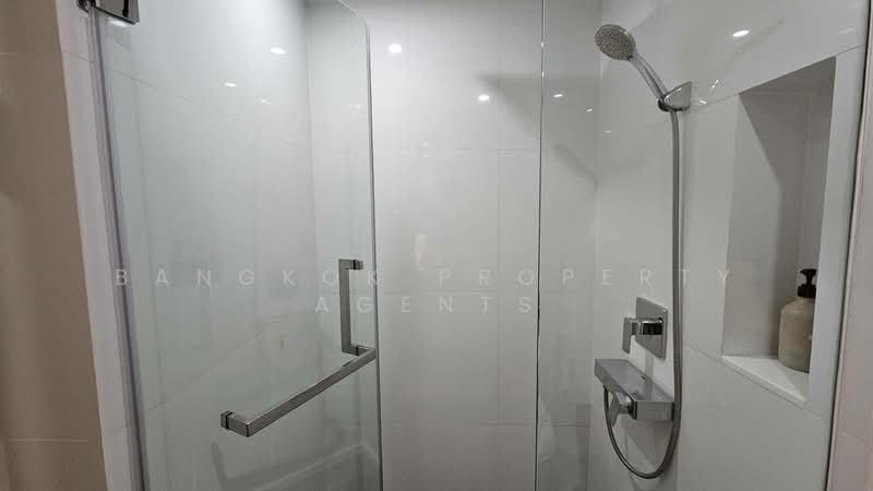 GM Residence, Bangkok, Soi Ekkamai 18, Khlong Tan Nua, Watthana, Bangkok, 2 Bedrooms, 111 sqm, Condo For Rent, by BANGKOK PROPERTY AGENTS, 500314659 - DDproperty.com