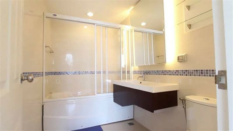 Life @ Sukhumvit 65, Bangkok, Sukhumvit Road, Phra Kanong Nua, Watthana, Bangkok, 2 Bedrooms, 60 sqm, Condo For Rent, by Somrad Phoopruksachart, 500314664 - DDproperty.com