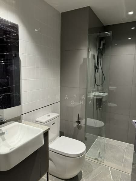 Chapter Chula-Samyan, Bangkok, Si Phraya Road, Si Phraya, Bang Rak, Bangkok, 1 Bedroom, 35 sqm, Condo For Rent, by Tanapat Jitwatcharakomol, 500314669 - DDproperty.com