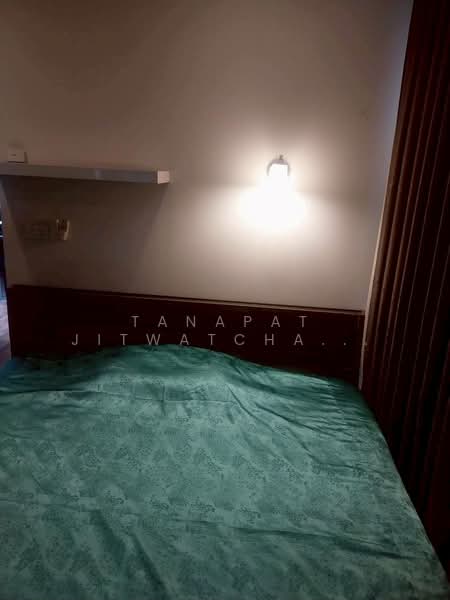 Le Luk Condominium, Bangkok, 1599 291 Sukhumvit Rd, Phra Kanong Nua, Watthana, Bangkok, 1 Bedroom, 52 sqm, Condo For Rent, by Tanapat Jitwatcharakomol, 500314697 - DDproperty.com