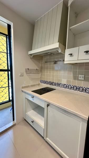 The Crest Phahonyothin 11, Bangkok, Soi Phaholyothin 11 Phaholyothin Road, Samsen Nai, Phaya Thai, Bangkok, 2 Bedrooms, 53 sqm, Condo For Rent, by Krittin Tansida, 500314710 - DDproperty.com
