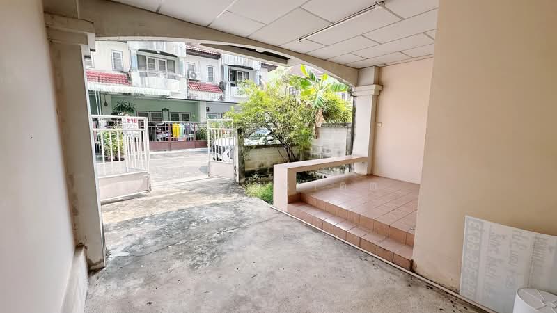 ทาวน์เฮ้าส์ 3 ชั้น ซอยพิบูลสงคราม 22 (วัดกำแพง 14), Nonthaburi, พิบูลสงคราม, Bang Khen, Muang Nonthaburi, Nonthaburi, 4 Bedrooms, 150 sqm, Townhouse For Sale, by คุณ อนาคต, 500314715 - DDproperty.com