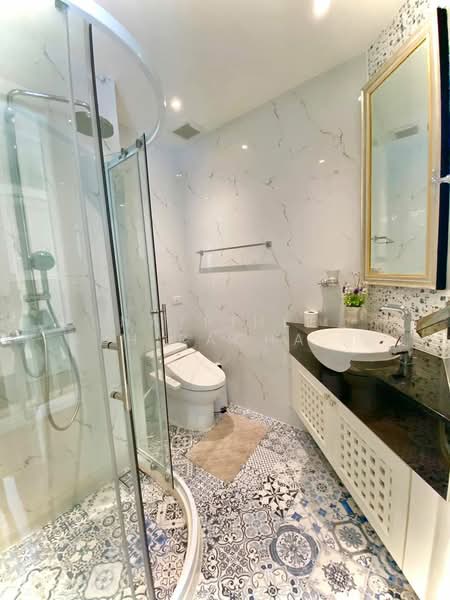 Park Origin Phrom Phong (Park 24), Bangkok, 68 Soi Sukhumvit 24, Khong Tan, Khlong Toei, Bangkok, 2 Bedrooms, 96 sqm, Condo For Rent, by Natrinee Aphirachatanon, 500314737 - DDproperty.com