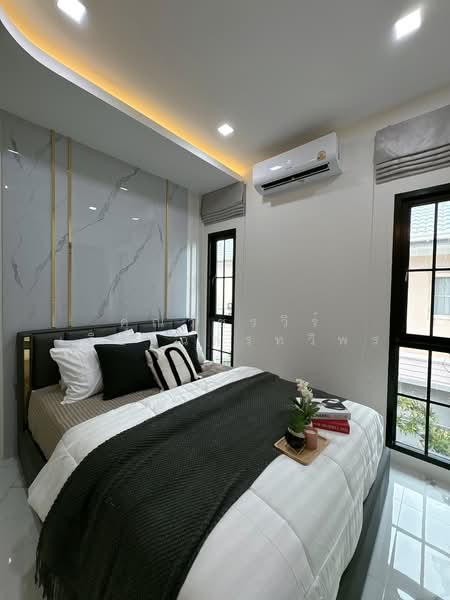 Baan Suan Lalana, Chon Buri (Pattaya), 444 Chaiyapruek, Nong Pru, Bang Lamung (Pattaya), Chon Buri (Pattaya), 5 Bedrooms, 350 sqm, Single Detached House For Sale, by Vatcharawee Rueangchatthaweeporn, 500314738 - DDproperty.com